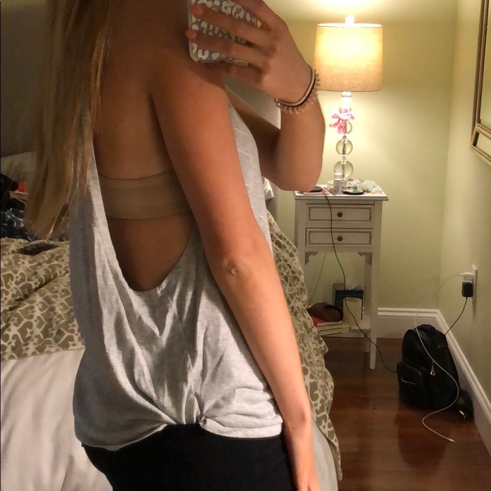 Nike loose tank - Picture 2 of 2